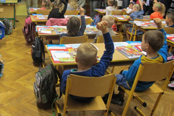 Do hradeckých škol zamíří nové bezpečnostní prvky Do hradeckých škol zamíří nové bezpečnostní prvky